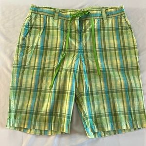 Liz Claiborne golf shorts